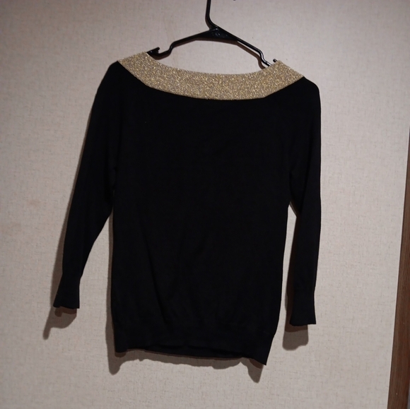 Ralph Lauren Silk Blend Black Knit Top w Gold Knit Neckline sz Xs - Picture 3 of 3
